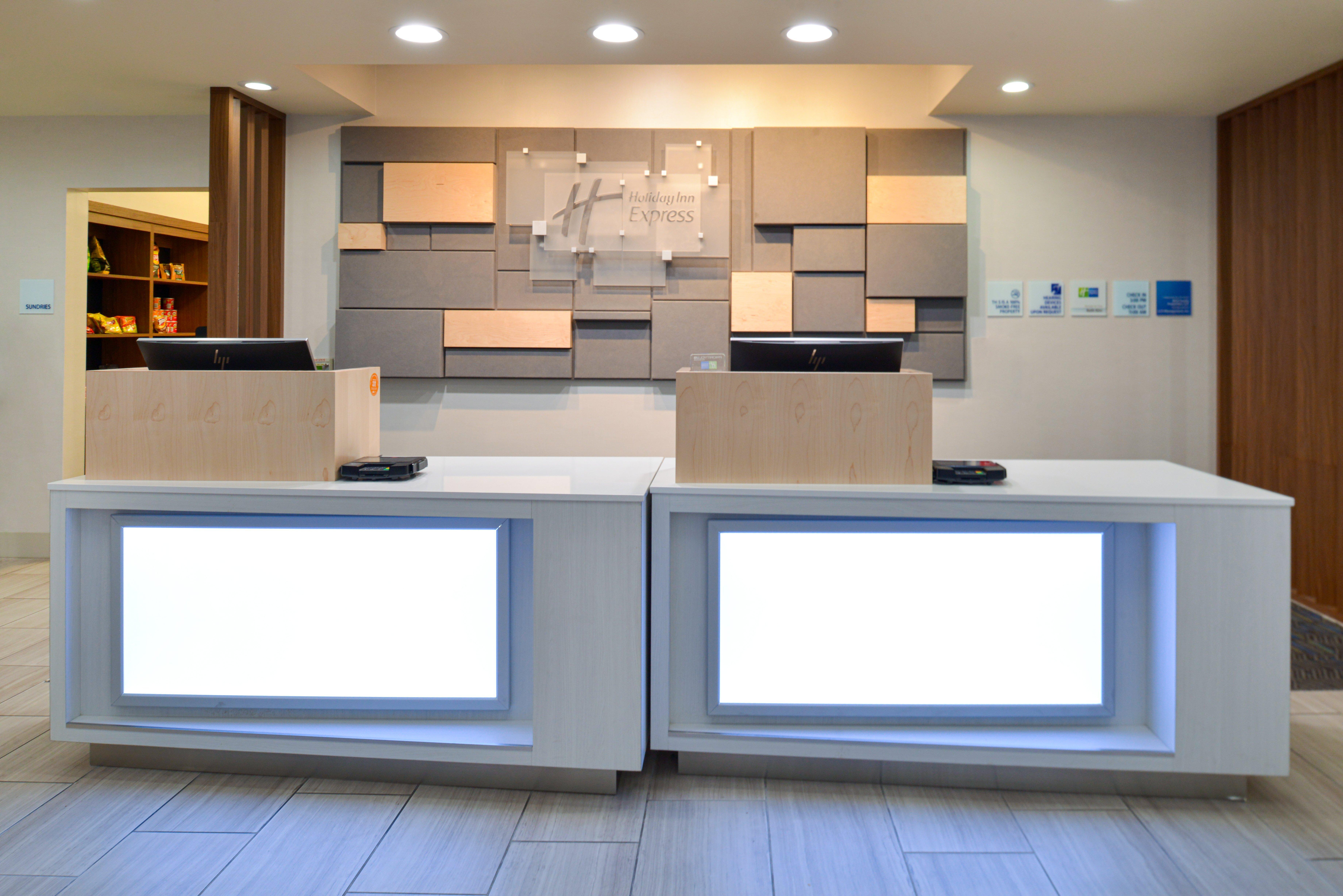 Holiday Inn Express Lodi By Ihg Exterior photo
