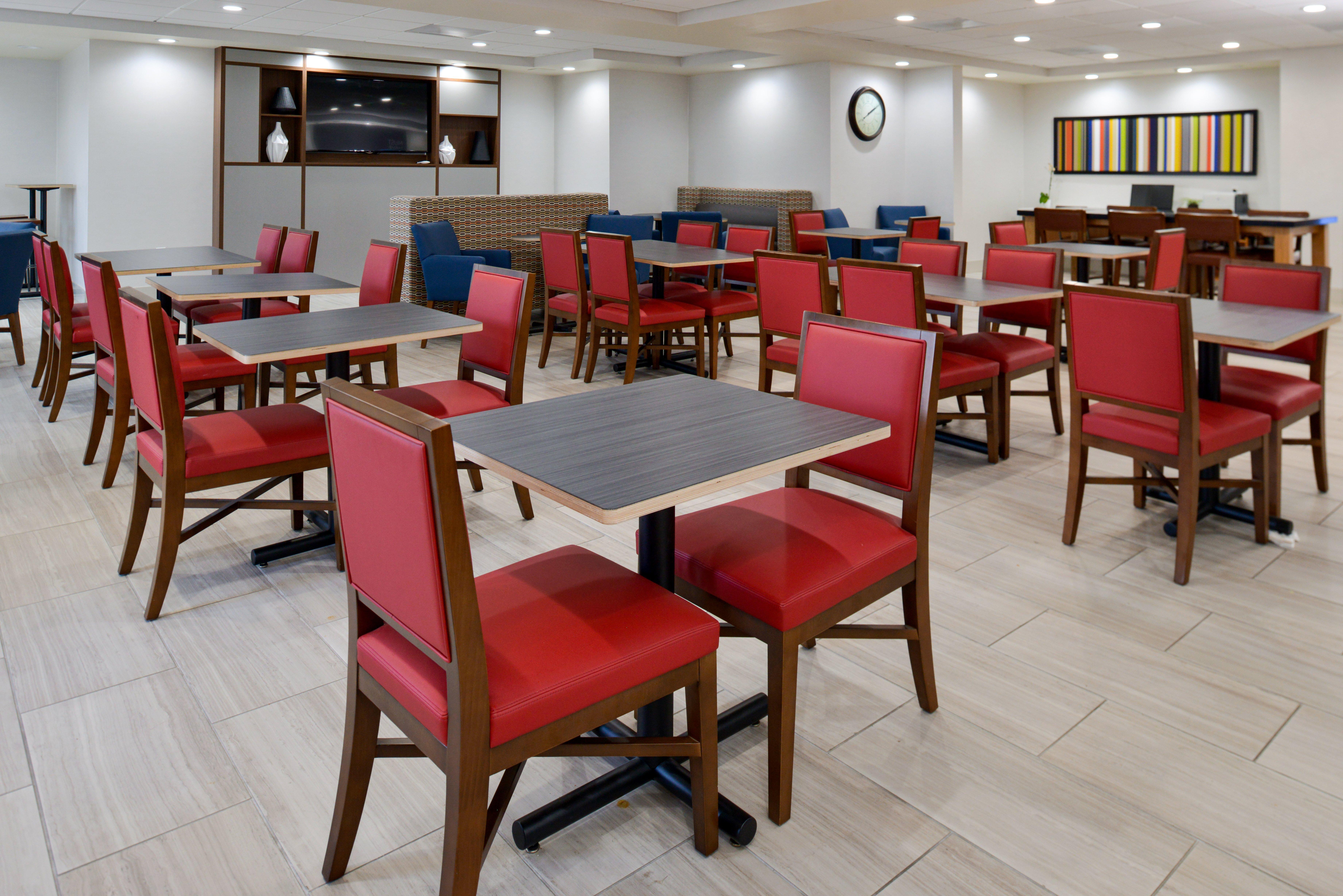 Holiday Inn Express Lodi By Ihg Exterior photo