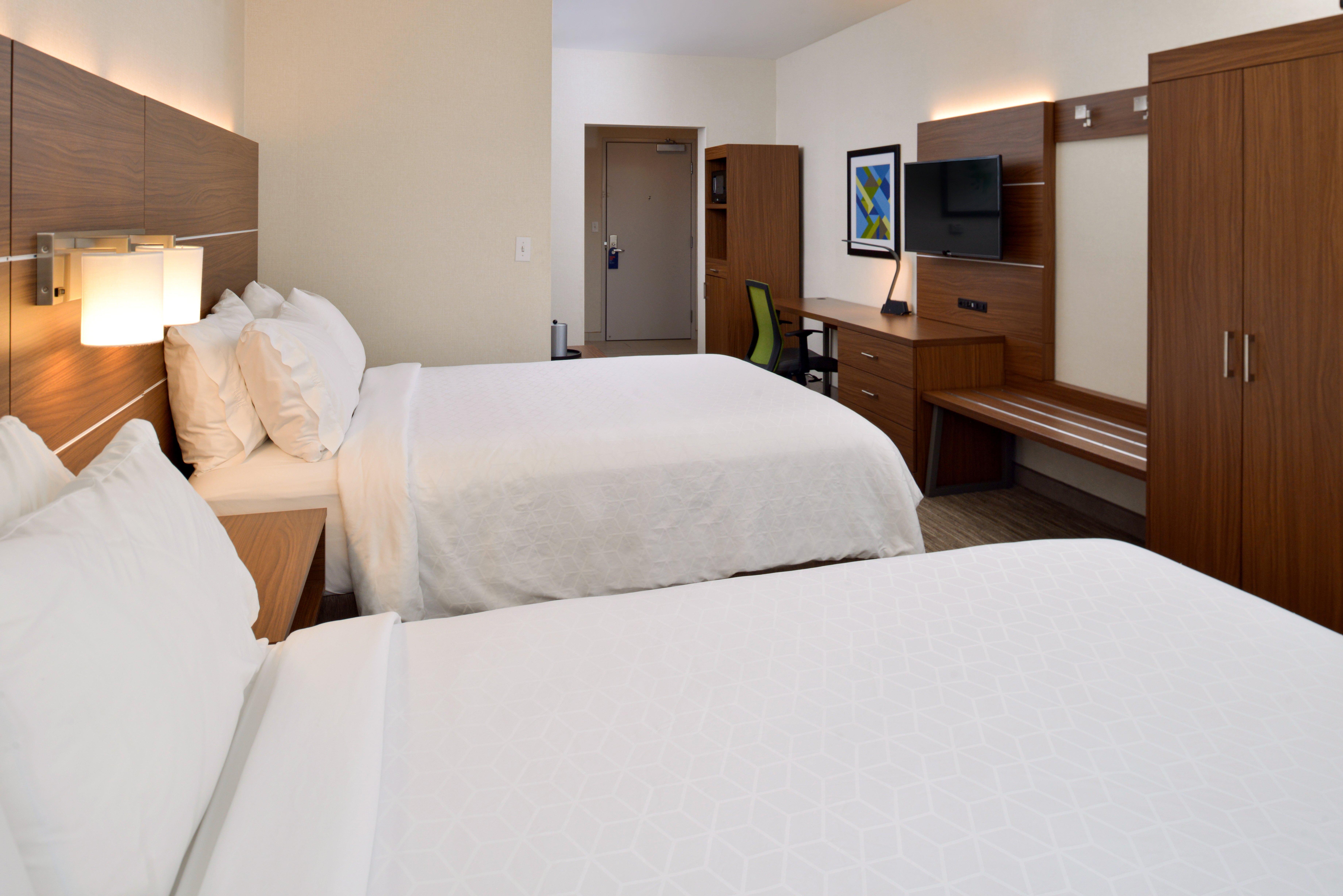 Holiday Inn Express Lodi By Ihg Exterior photo