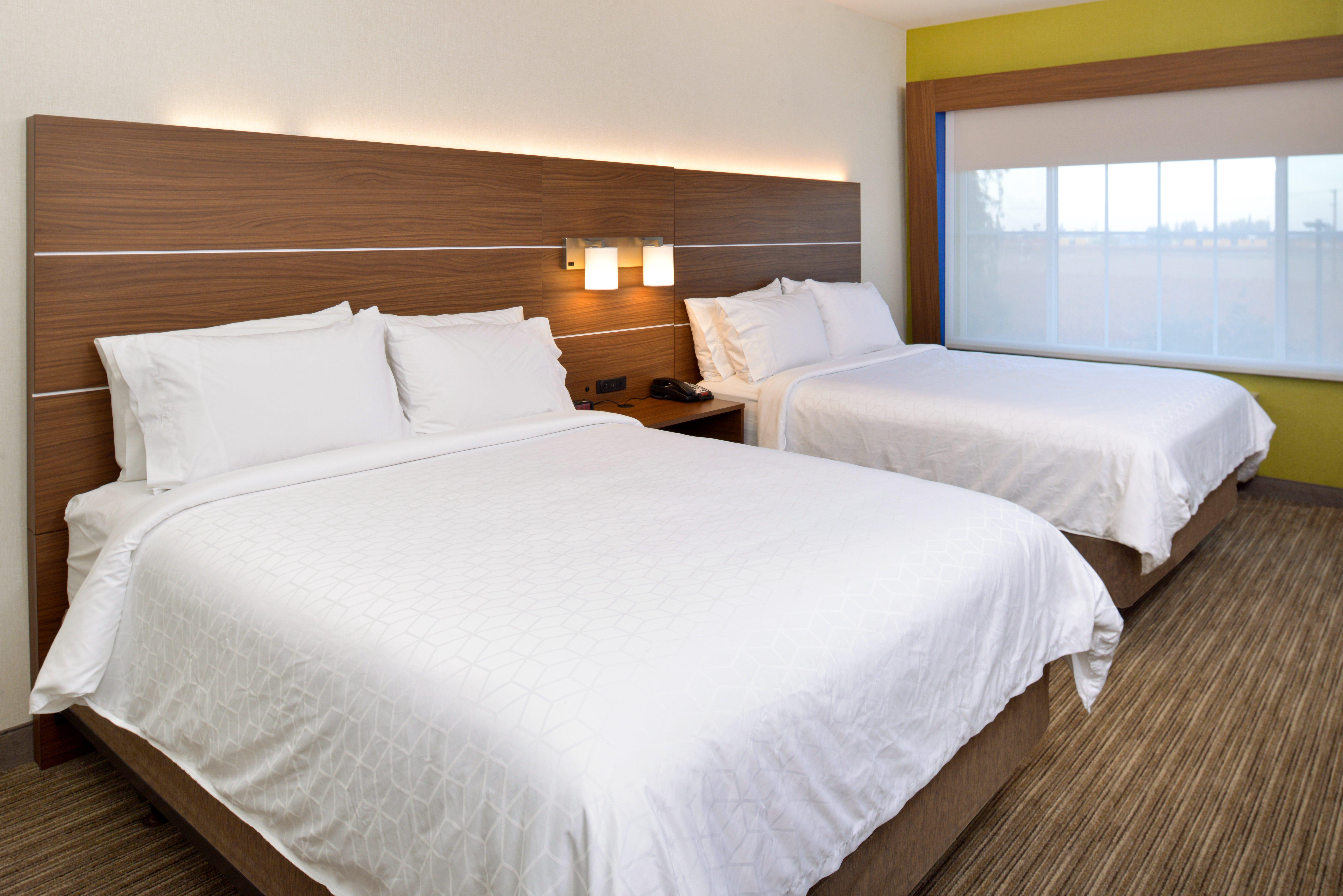Holiday Inn Express Lodi By Ihg Exterior photo