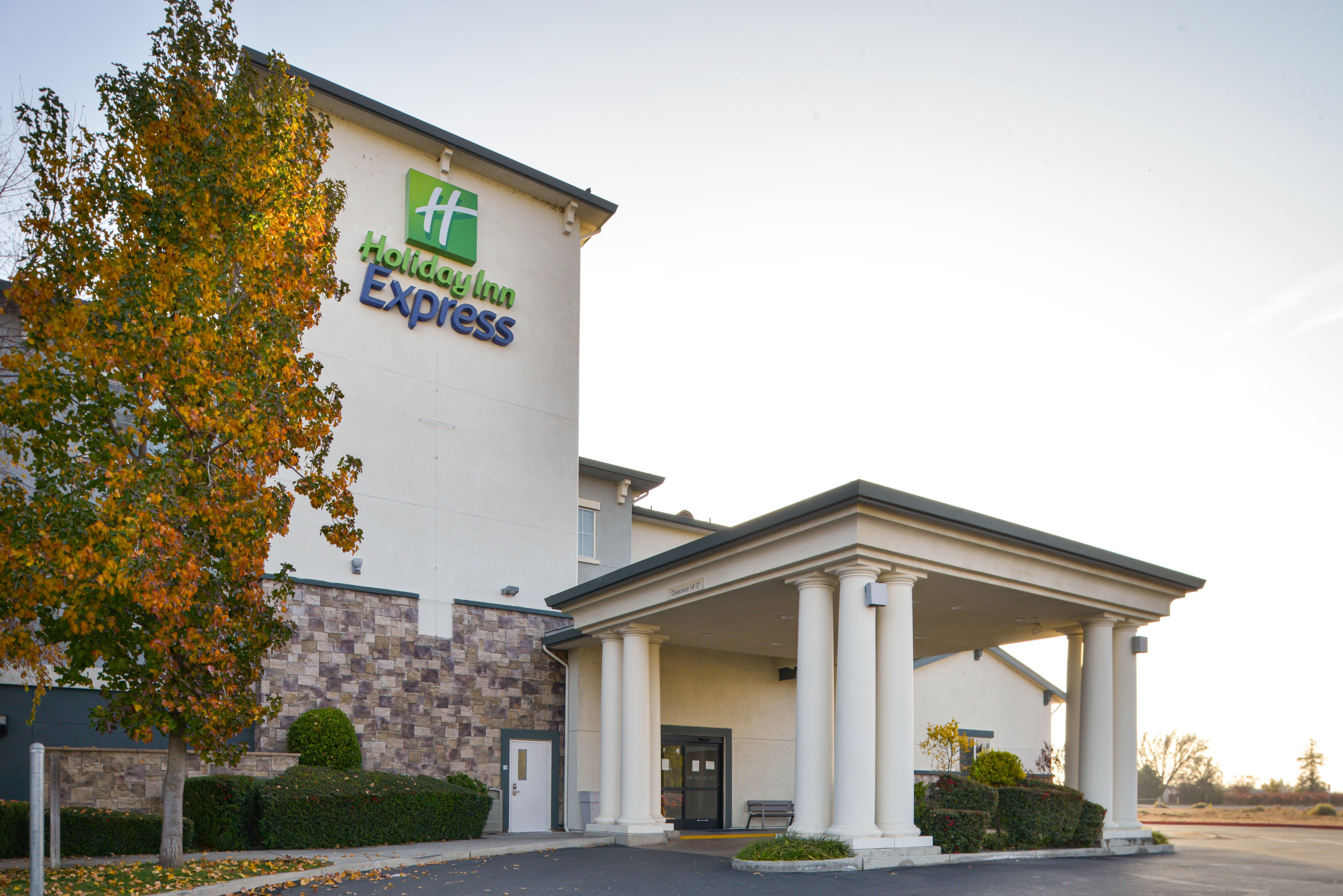 Holiday Inn Express Lodi By Ihg Exterior photo