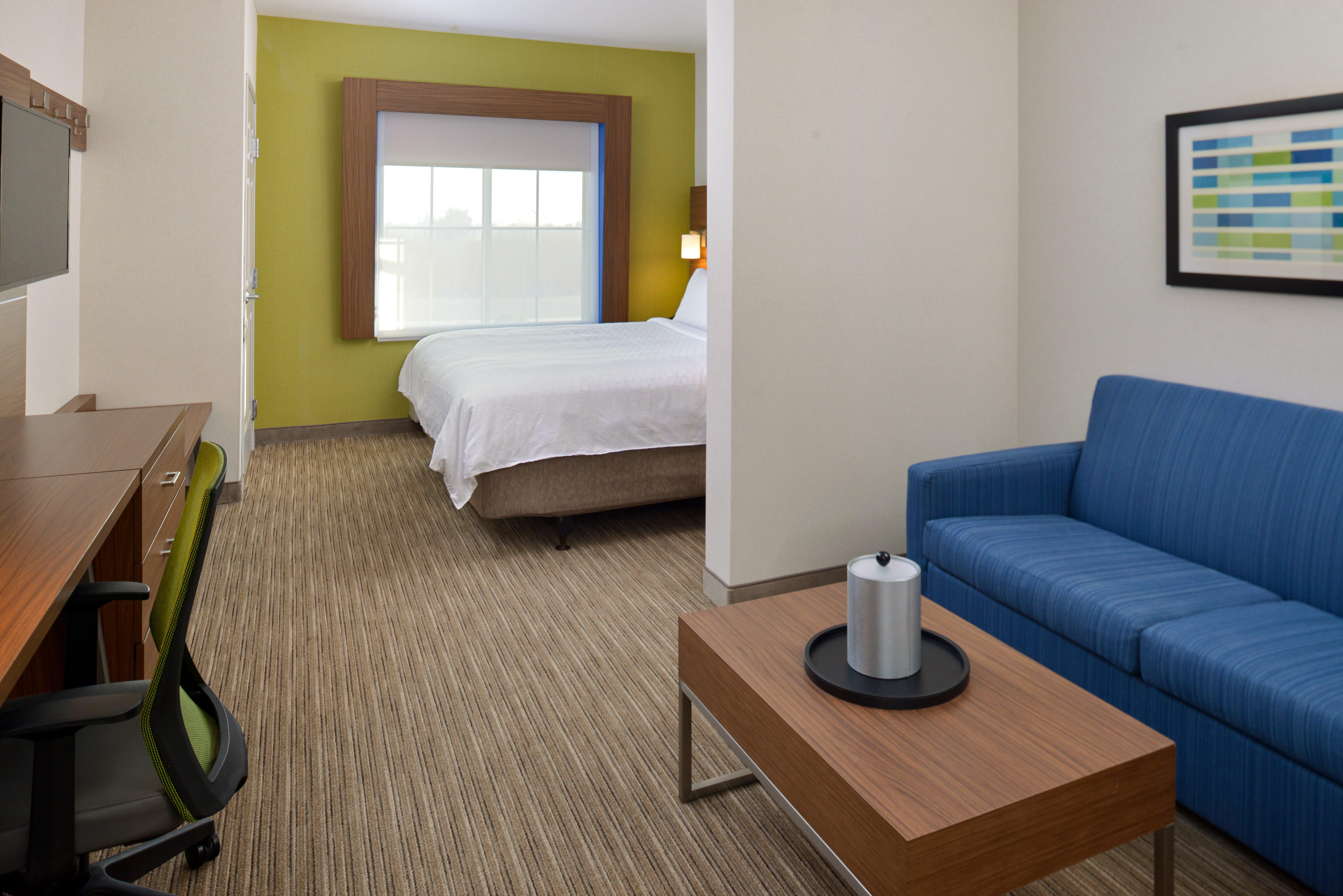 Holiday Inn Express Lodi By Ihg Exterior photo