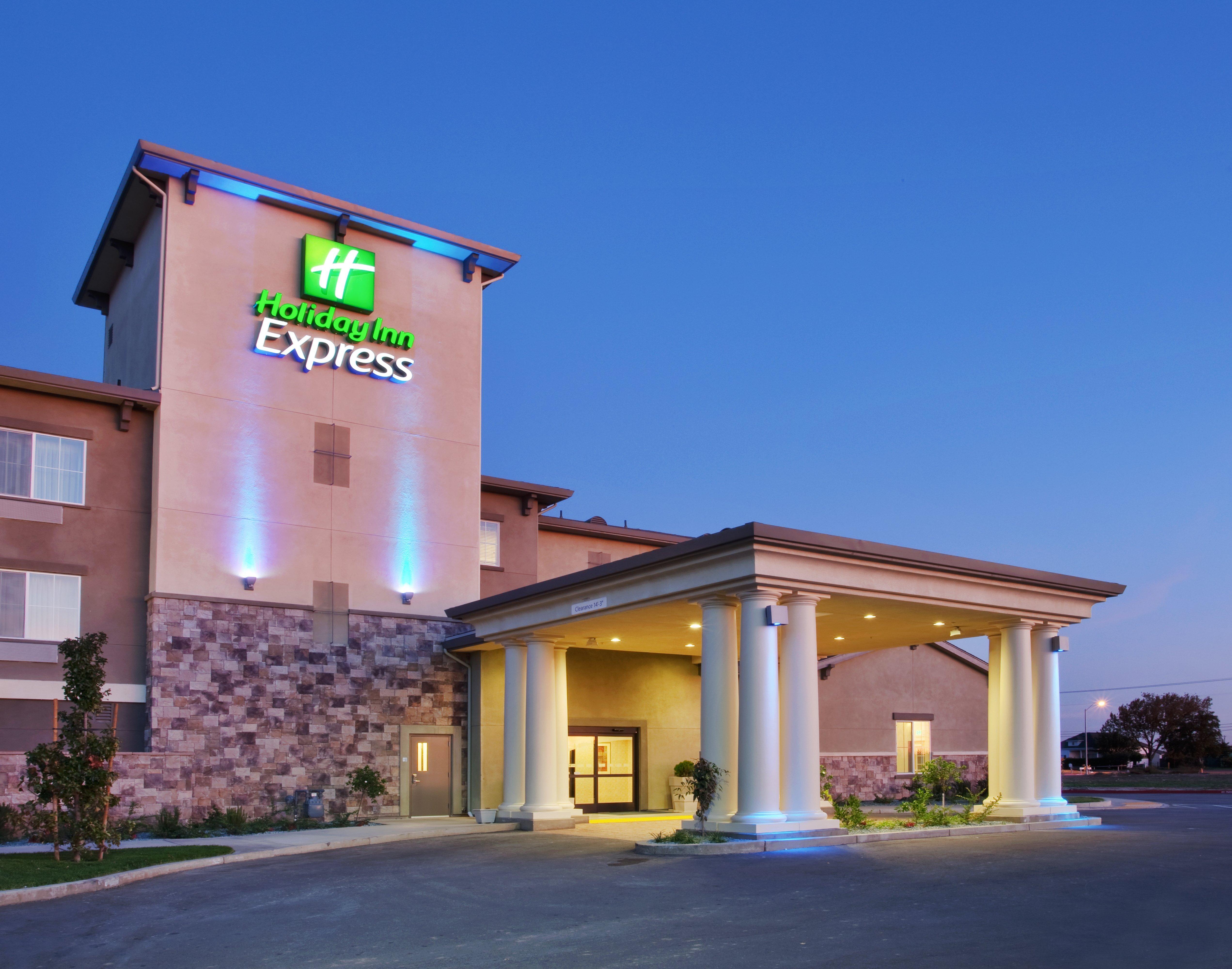 Holiday Inn Express Lodi By Ihg Exterior photo